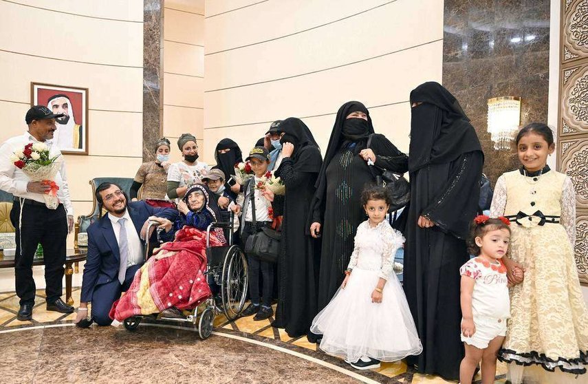 La familia judía, reunida en Emiratos Árabes. (WAM)