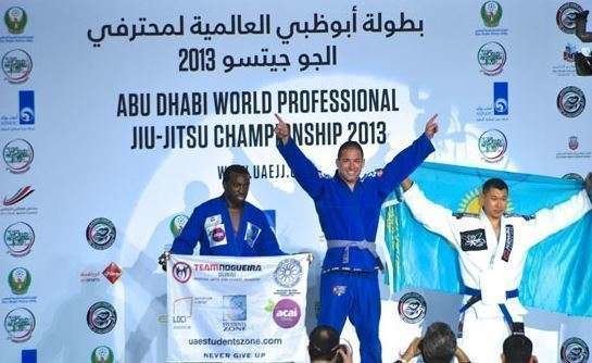 Babak Alimoradian, ganador del Campeonato Mundial Abu Dhabi Jiu Jitsu Pro 2013.
