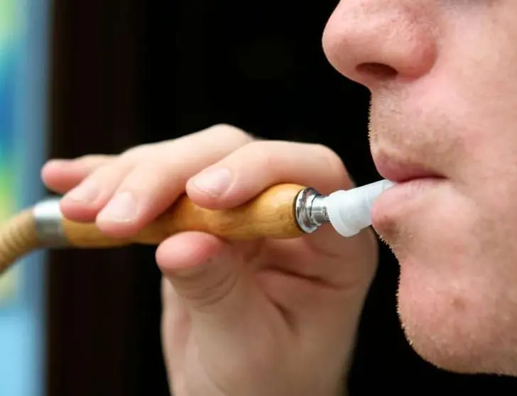 Cigarrillo electrónico. (Fuente externa)