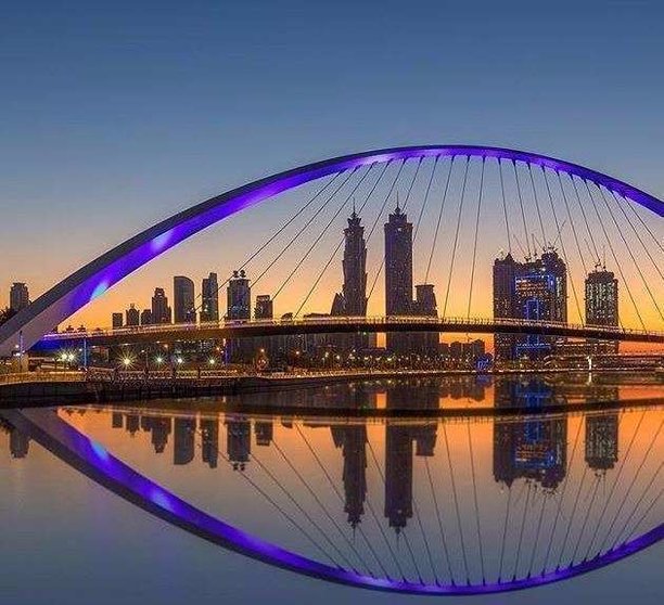 El Puente de la Tolerancia de Dubai.