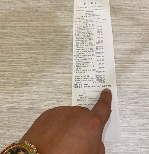 La factura del DJ británico. (Instagram)
