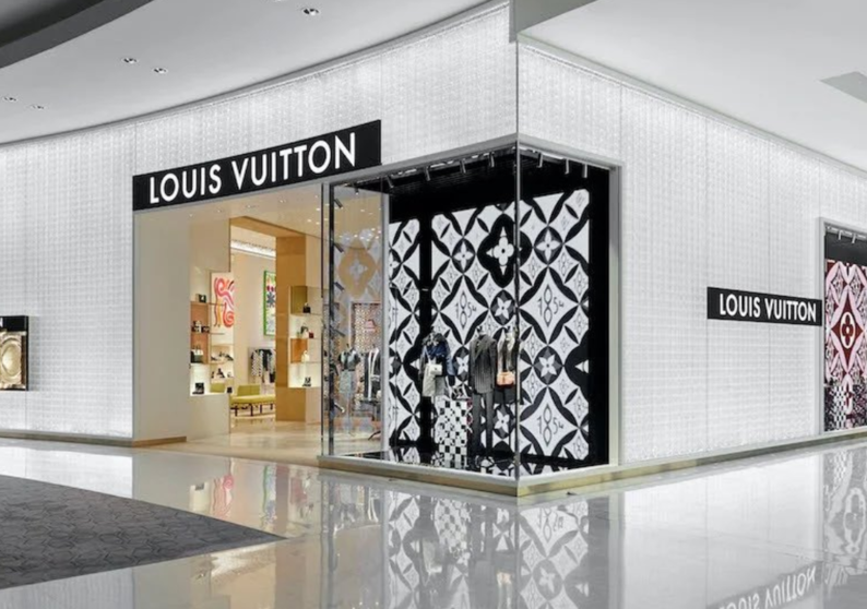 Tienda de Louis Vuitton en Dubai Mall. (Twitter)