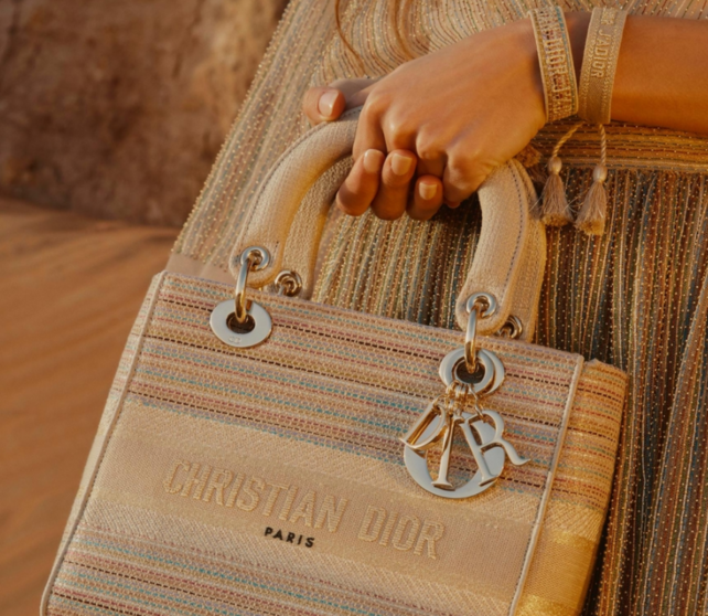 Bolso de la colección de Dior 2021. (Fuente externa)