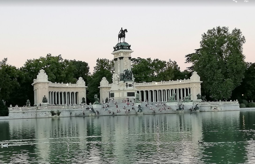 Una imagen del parque El Retiro en Madrid. (EL CORREO)