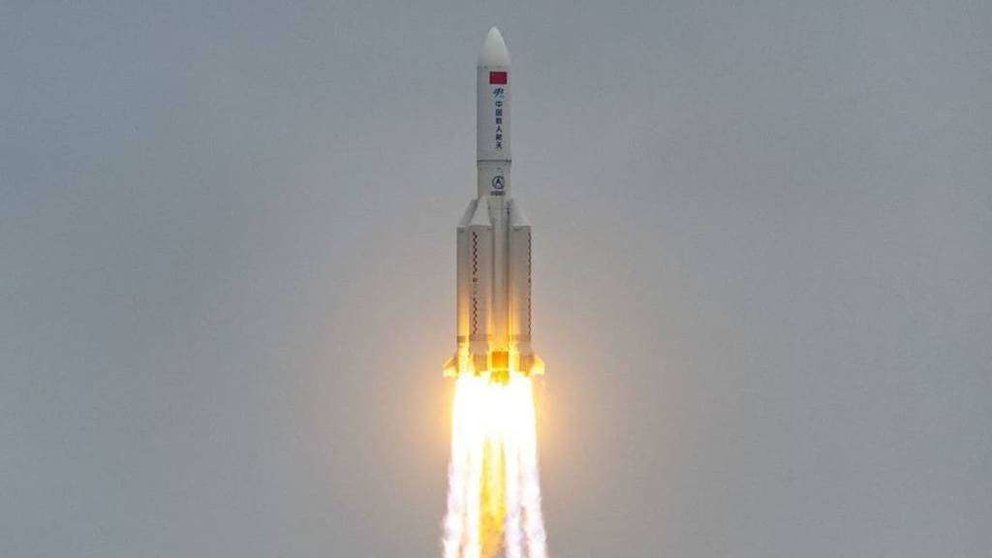 Imagen de un cohete chino. (Al Arabiya)