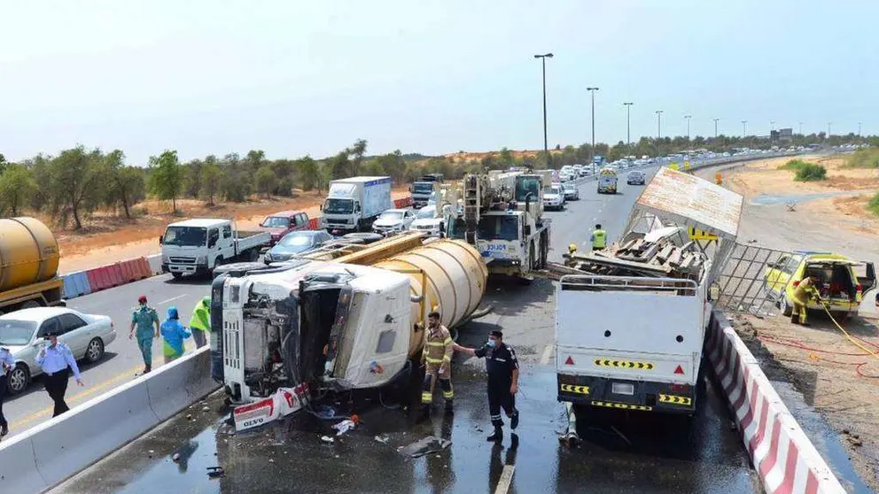 La Policía de Sharjah difundió esta imagen del accidente.