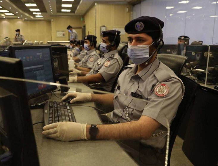 Sala de Control de la Policía de Abu Dhabi. (WAM)