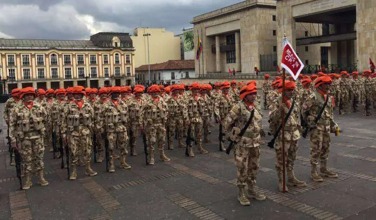 Los militares colombianos fueron despedidos por altos cargos en Bogotá.