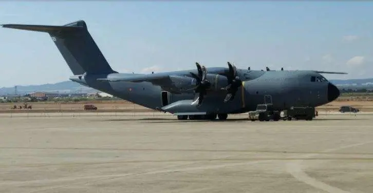 Vista exterior del avión de transporte A400M. (Fuente externa)