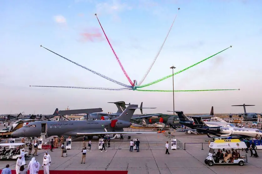 Una imagen de una edición anterior a la pandemia de Dubai Airshow. (WAM) 