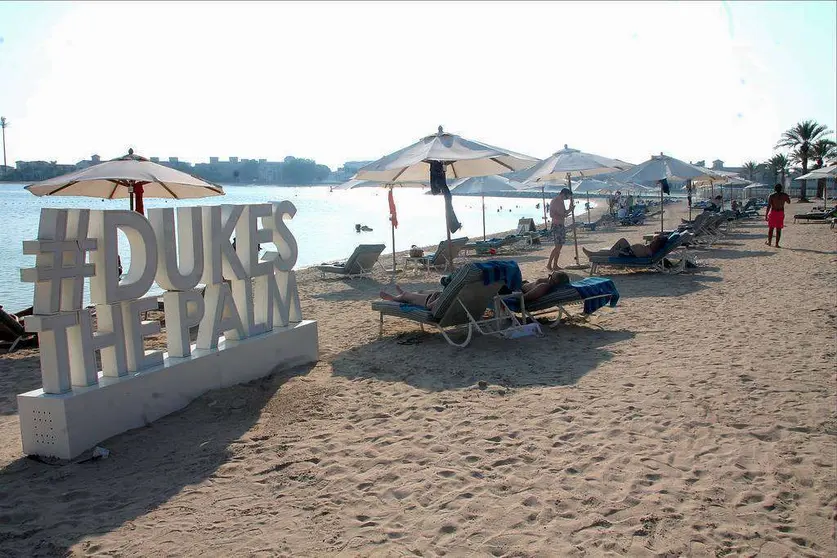 Perspectiva de la playa privada del hotel Dukes The Palm, perteneciente al grupo español Barceló. (EL CORREO)