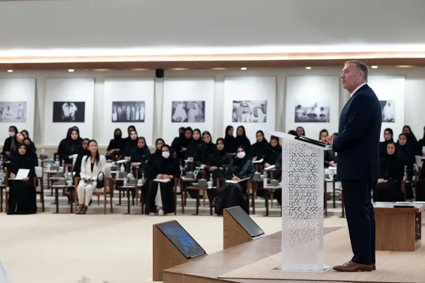 Pompeo durante su intervención en Abu Dhabi. (Twitter)