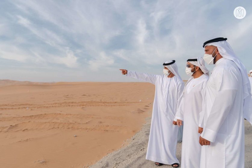 Un acto en del desierto en la era del coronavirus. (Abu Dhabi Media Office)