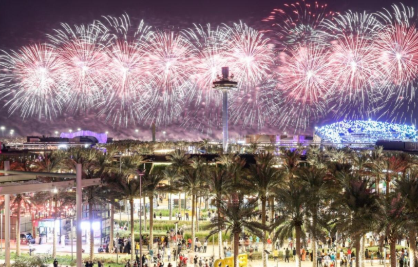 fuegos artificiales en Expo Dubai. (Fuente externa)
