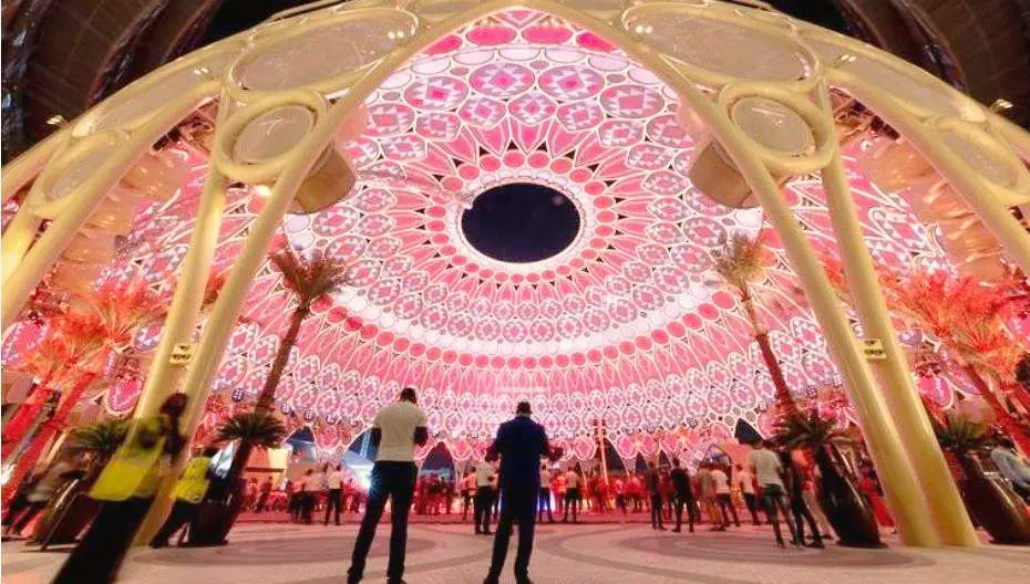 La cúpula de la plaza Al Wasl quedará este miércoles iluminada por completo con los colores de la bandera de España. (WAM)