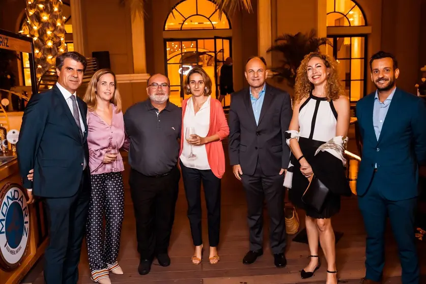 Representantes de ICEX y del Foro de Marcas Renombradas Españolas junto durante la velada. (Cedida)