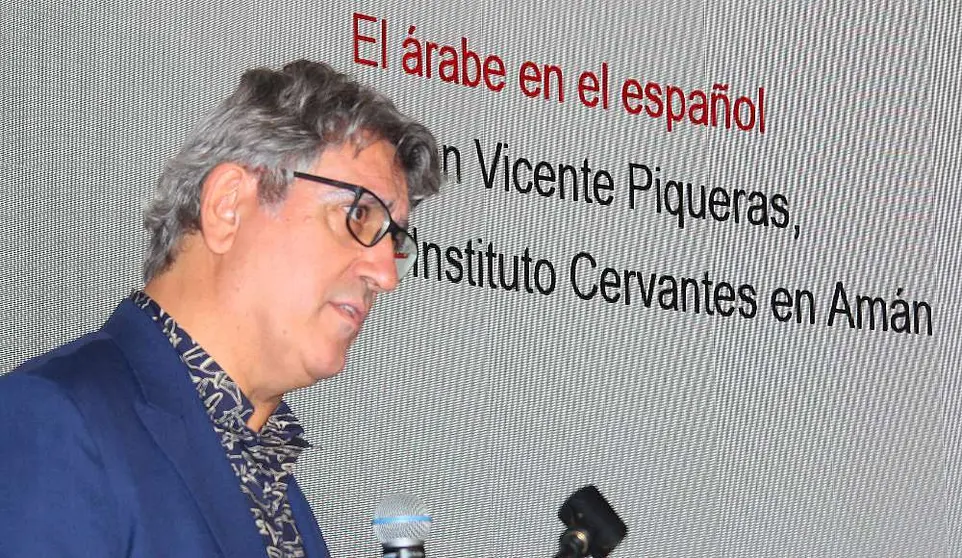 Juan Vicente Piqueras, director del Instituto Cervantes en Amán, durante su intervención en la jornada de formación de profesores llevada a cabo en el Pabellón de España de la Exposición Universal 2020 de Dubai. (EL CORREO)