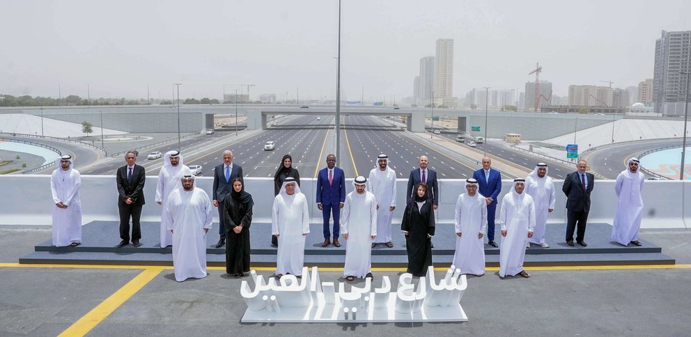 Un momento de la inauguración de la carretera Dubai- Al Ain. (WAM)