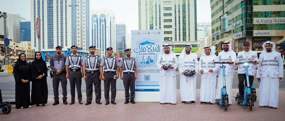 Presentación de la campaña víal de scooters en Abu Dhabi. (WAM)