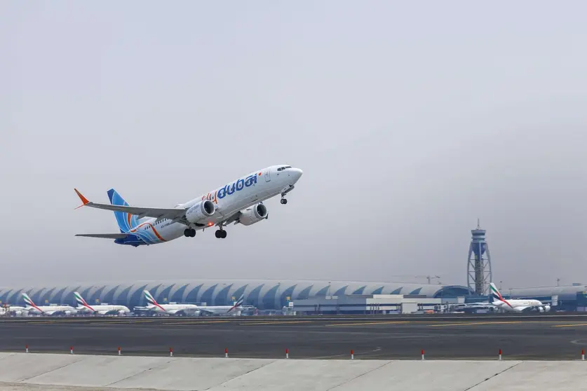 Un avión de flydubai en DXB. (Twitter)