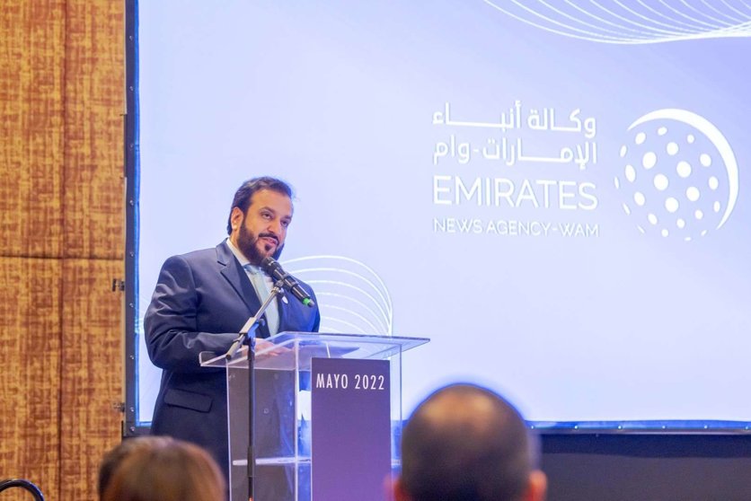 El presidente de la Agencia de Noticias de Emiratos, durante la presentación del Congreso Global de Medios en Montevideo. (WAM)