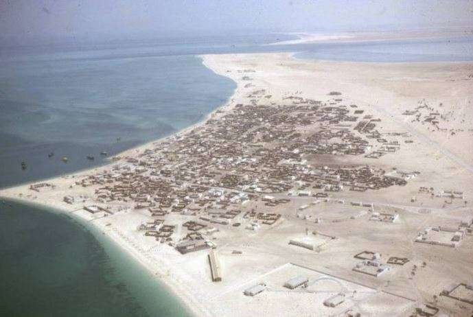 Una imagen aérea de Abu Dhabi en 1963. (Fuente externa)