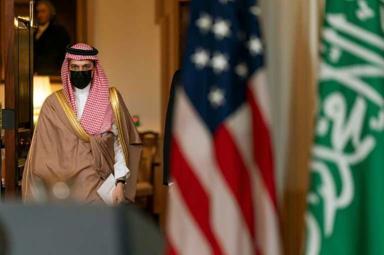 Preparaciones en Arabia Saudita ante la llegada del presidente de Estados Unidos. (Twitter)