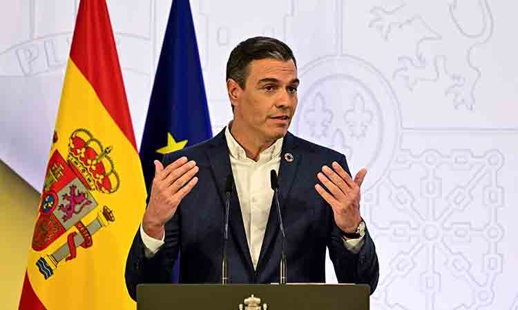 Pedro Sänchez, sin corbata.(AFP)