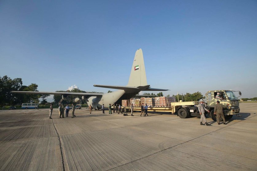 Avión de ayuda de EAU a Pakistán. (WAM)
