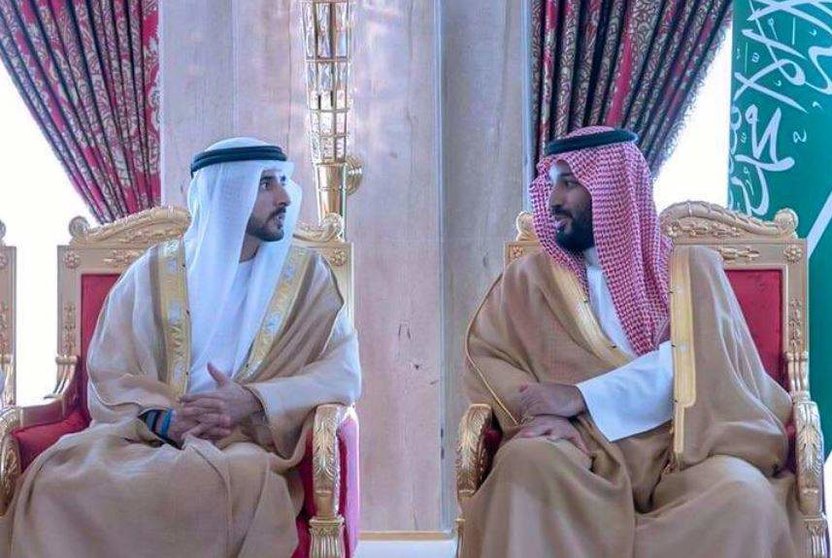 El jeque Hamdan y el príncipe saudí en una foto de Twitter.