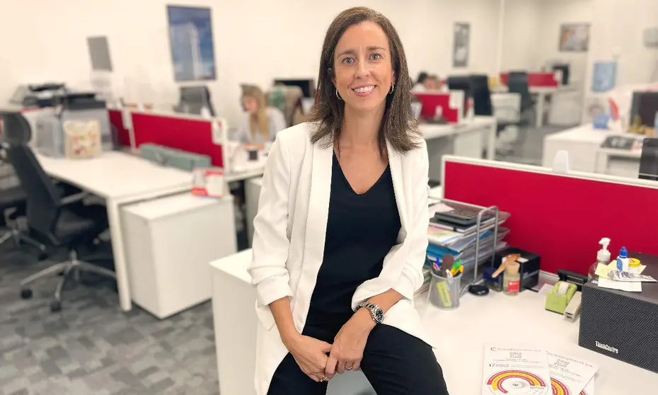 Marta Fernández de Alarcón, secretaria general del Spanish Busines Council, en la sede la entidad en las Emirates Towers de Dubai. (EL CORREO)
