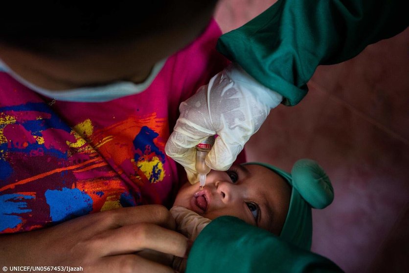 Una imagen de un niño vacunado del Twitter de Unicef.