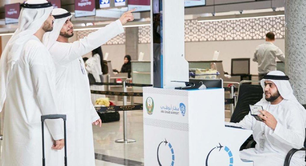 Control de pasaportes en el Aeropuerto de Abu Dhabi. (Fuente externa)
