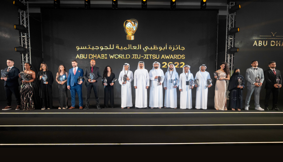 Homenaje a los ganadores del honra a los ganadores emiratíes y mundiales del Campeonato Mundial de Jiu-Jitsu Profesional de Abu Dhabi. (WAM)