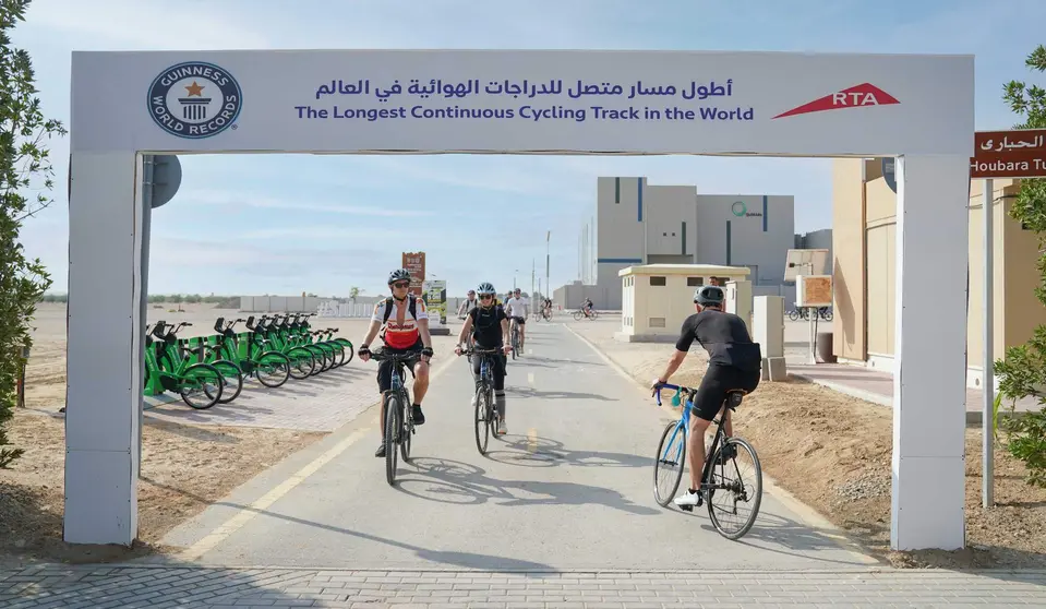 El carril bici en Al Qudra de Dubai. (WAM)