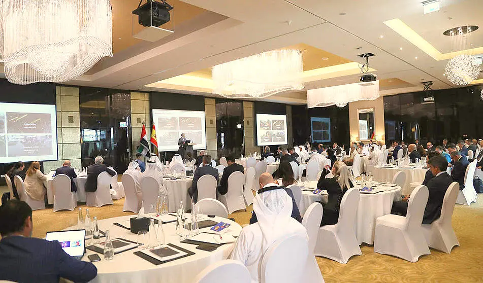 Perspectiva del encuentro empresarial en materia de defensa en Abu Dhabi. (WAM)