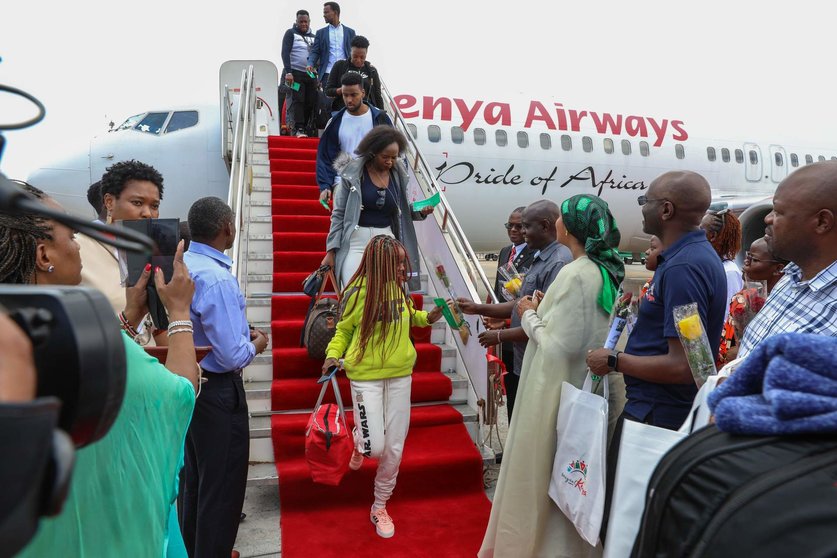 Una imagen del vuelo a Dubai desde Mombasa de Kenia Airways. (Twitter)
