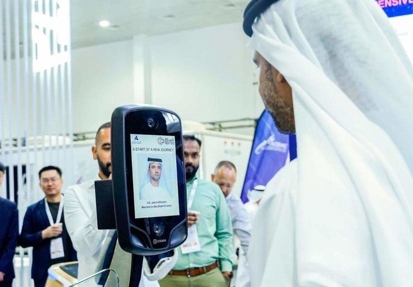 Lectura biométrica en el Aeropuerto de Abu Dhabi. (Fuente externa)