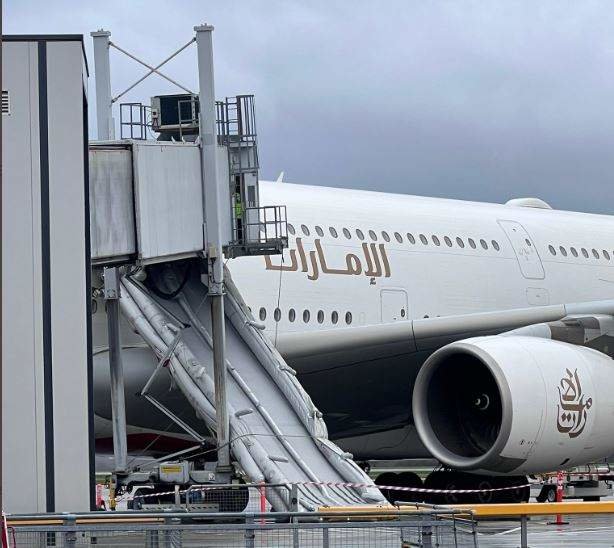 Una imagen del tobogán de emergencia del A380. (Twitter)