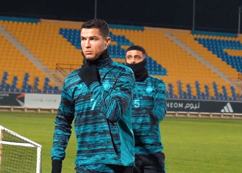 Cristiano Ronaldo en uno de sus entrenamientos en Riad. (Twitter)
