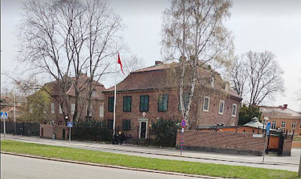 El incidente se produjo en las inmediaciones de la Embajada de Turquía en Estocolmo. (Fayziyeva Rano / Google Maps)