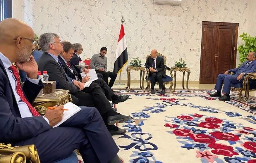 Un momento del encuentro entre la Unión Europea y el Gobierno yemení. (Twitter)