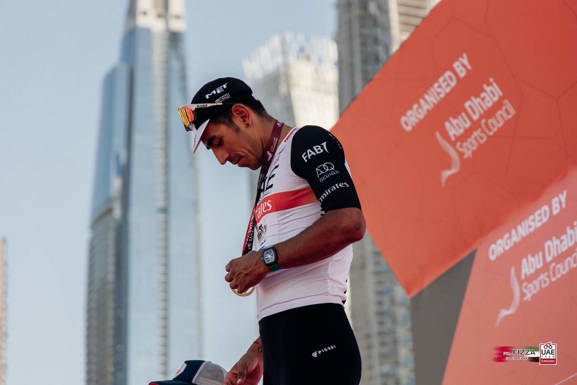 Juan Sebastián Molano en el podio de Dubai Marina. (Twitter)