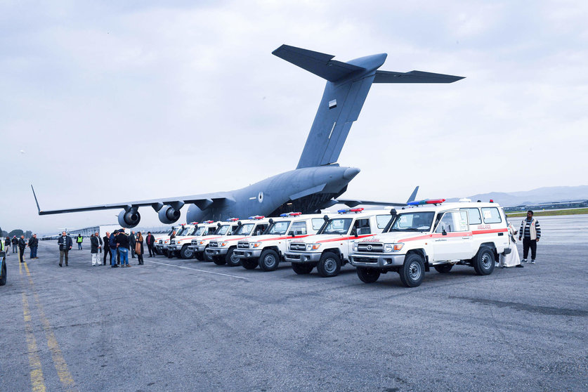 Las ambulancias emiratíes donadas a Siria. (WAM)