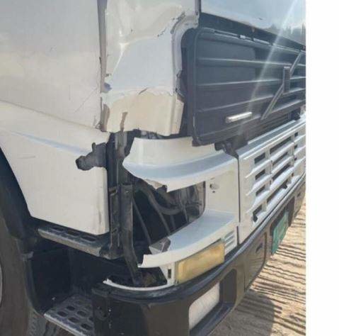 El camión involucrado en el accidente. (Fuente externa)