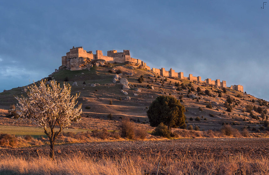La fortaleza de Gormaz fue construida por el Califato de Córdoba en el norte de España para frenar el avance cristiano (Fotografía: Asociación Española de Amigos de los Castillos)