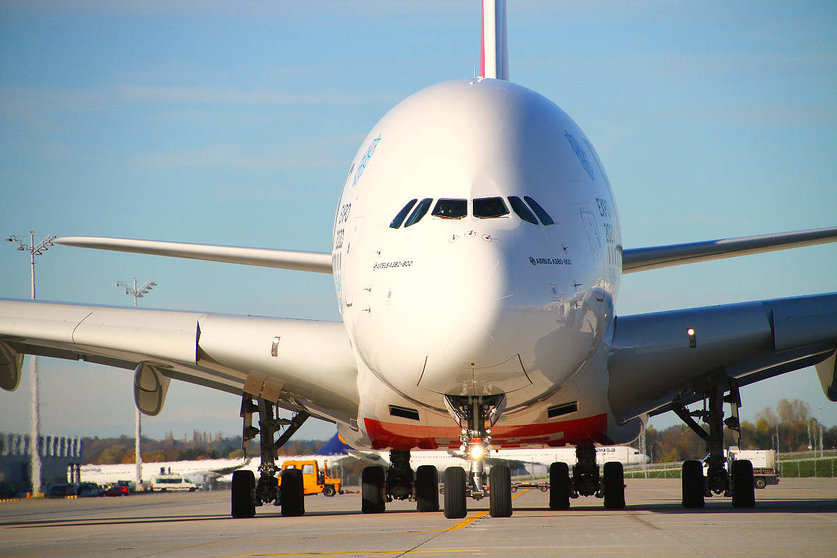 Airbus 380 de la compañía aérea Emirates. (pxhere.com)