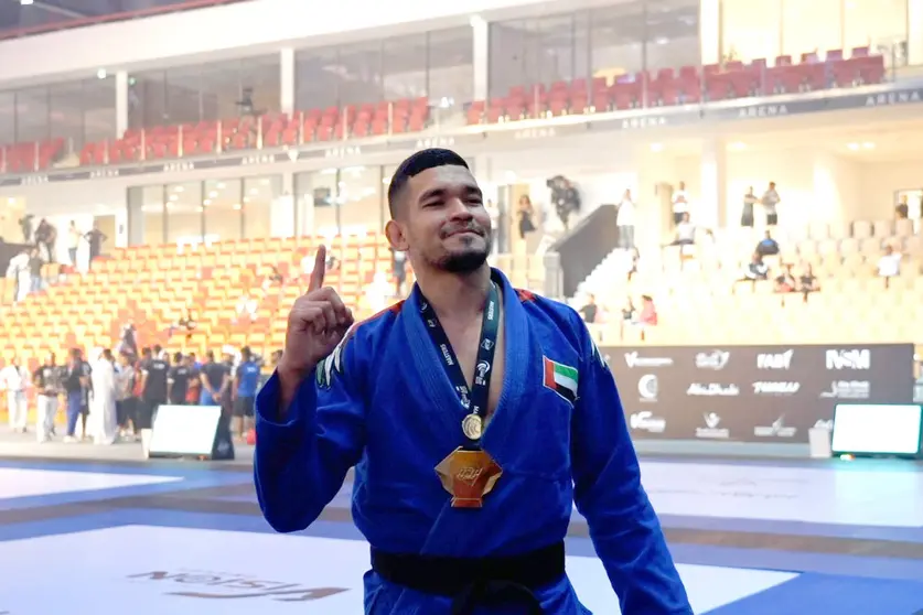 Medalla de oro en la división ‘Masters 1’, tercera victoria en este campeonato después de lograr dos medallas de oro en las rondas de Sydney y Londres.