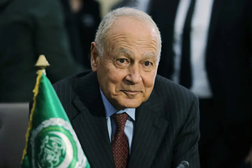 Ahmed Aboul Gheit, señaló que un ecosistema legal propicio y una buena gobernanza son necesarios para proteger el capital invertido, ayudar a lograr los objetivos previstos y acelerar las inversiones.