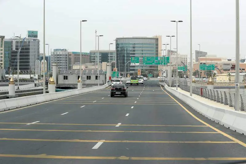 El puente flotante de Dubai. (Twitter)